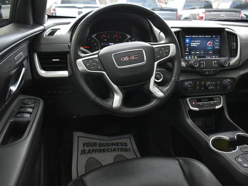 Used 2022 GMC Terrain SLT w/ Tech Package image 19