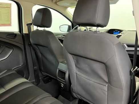Used 2015 Ford Escape S image 17