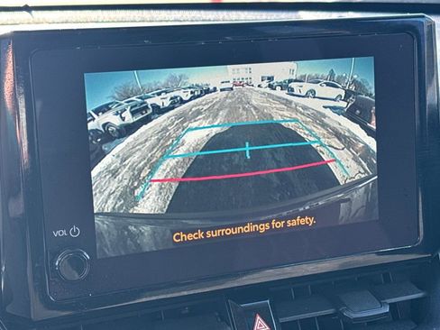 Used 2023 Toyota Corolla Cross LE image 23