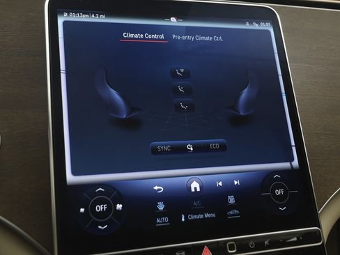 Used 2022 Mercedes-Benz EQS 450+ Sedan image 35