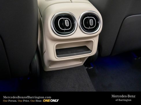 New 2026 Mercedes-Benz GLC 300 4MATIC image 21