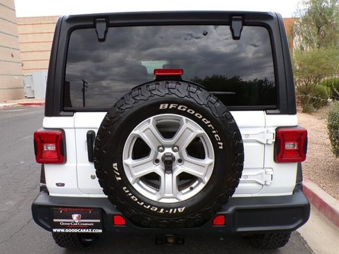 Used 2018 Jeep Wrangler Unlimited Sport S AWD/4WD image 4