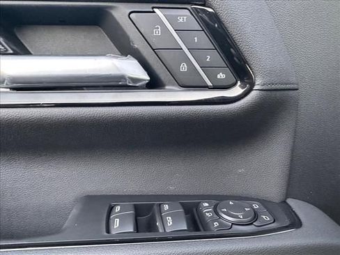 New 2026 GMC Sierra 2500 AT4 w/ AT4 Premium Plus Package image 23