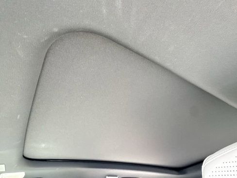 Certified 2026 Cadillac Vistiq Sport image 25