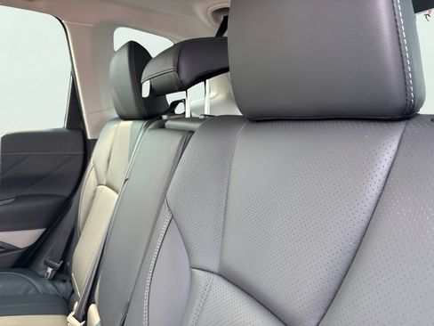 Certified 2023 Subaru Forester Limited AWD/4WD image 11