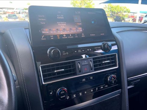 Used 2024 INFINITI QX80 Luxe image 7