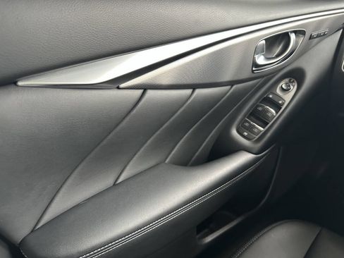 Used 2016 INFINITI Q50 3.0t Premium w/ 3.0T Premium Plus Package image 26