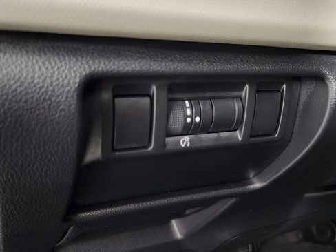Used 2025 Subaru Forester AWD/4WD image 23