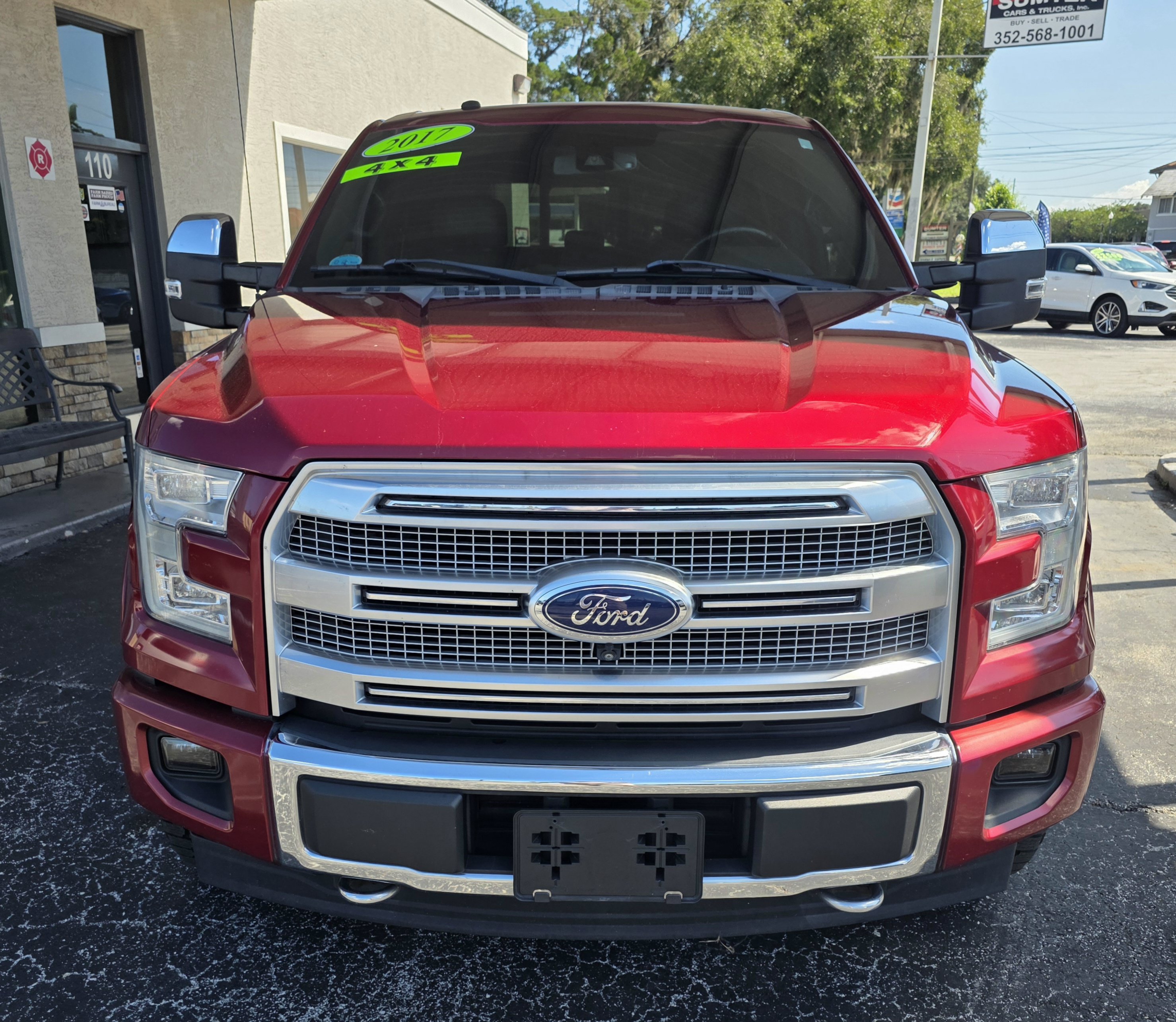 Used 2017 Ford F150 Platinum w/ Equipment Group 701A Luxury AWD/4WD image 11