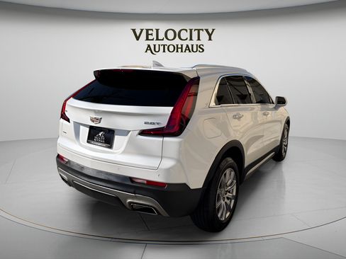 Used 2019 Cadillac XT4 Premium Luxury AWD/4WD image 8