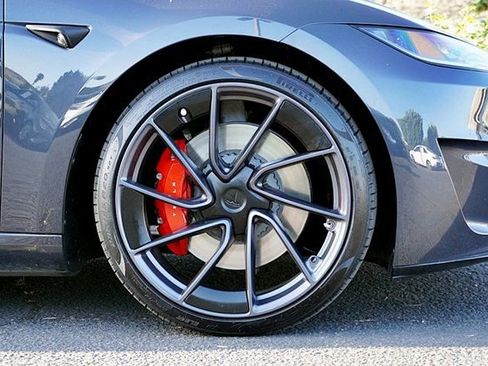 Used 2024 Tesla Model 3 Performance image 8