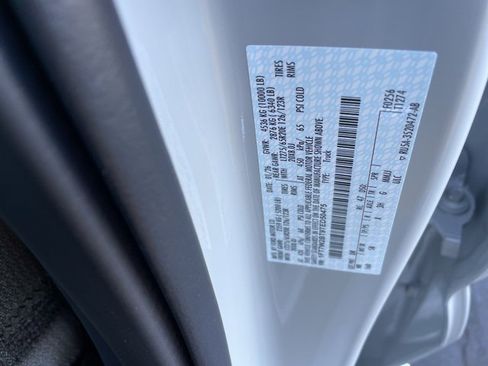 New 2026 Ford F250 Lariat image 28