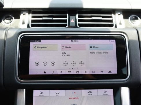 Used 2019 Land Rover Range Rover HSE AWD/4WD image 28