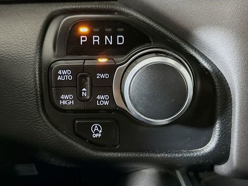 Used 2020 RAM 1500 Big Horn image 16