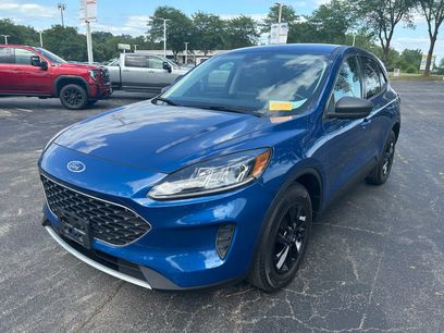 Used 2022 Ford Escape SE w/ Convenience Package