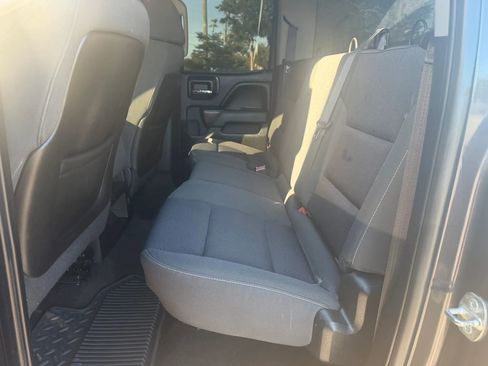 Used 2015 GMC Sierra 1500 SLE w/ SLE Value Package RWD image 9