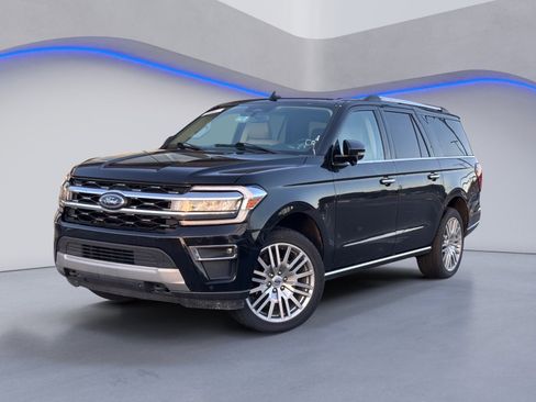 Used 2023 Ford Expedition Max Limited image 2