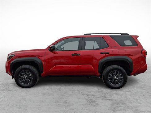 Used 2025 Toyota 4Runner SR5 image 7