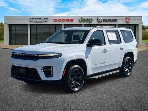 New 2026 Jeep Grand Wagoneer Limited w/ Convenience Group I image 36