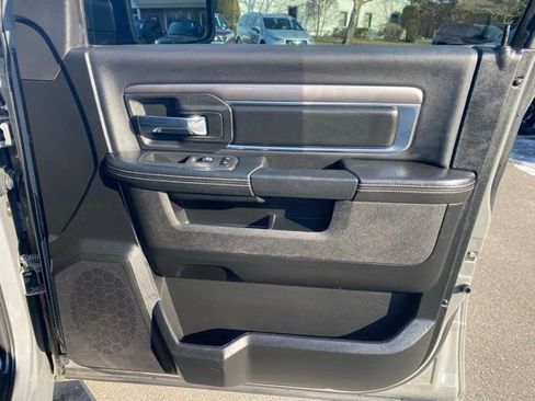 Used 2022 RAM 1500 Classic Warlock w/ Ceramic Gray Warlock Package image 31