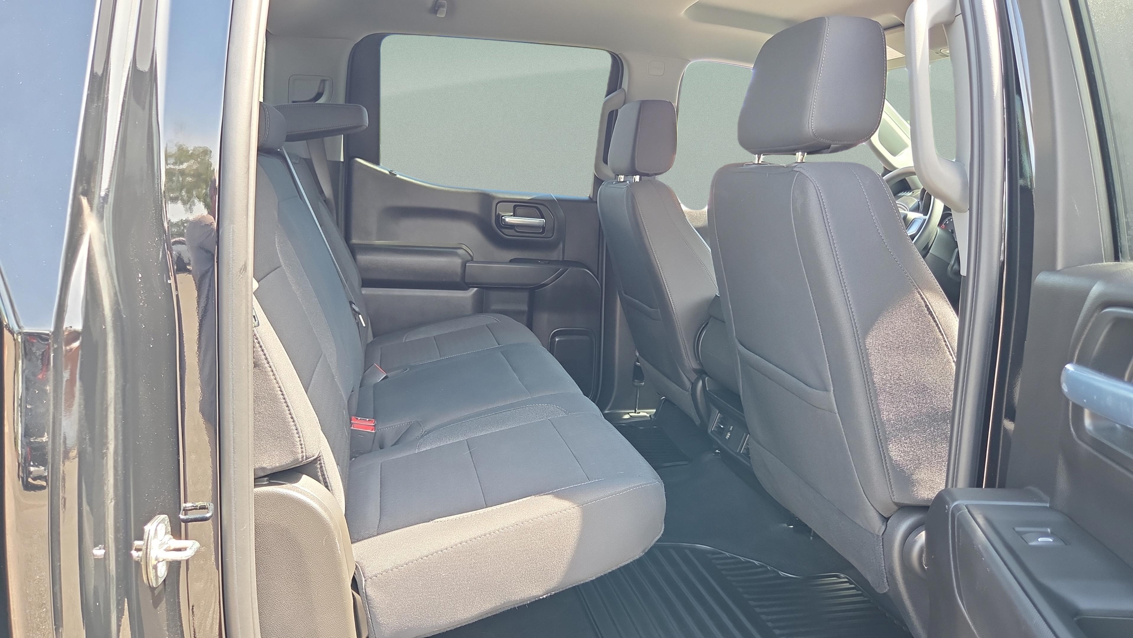 Used 2026 Chevrolet Silverado 1500 Custom RWD image 14