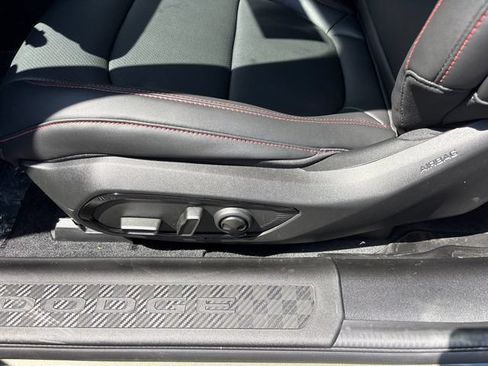 New 2026 Dodge Charger R/T AWD/4WD image 7