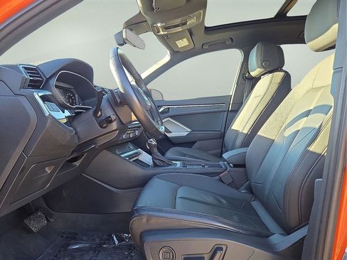 Used 2023 Audi Q3 2.0T Premium image 25