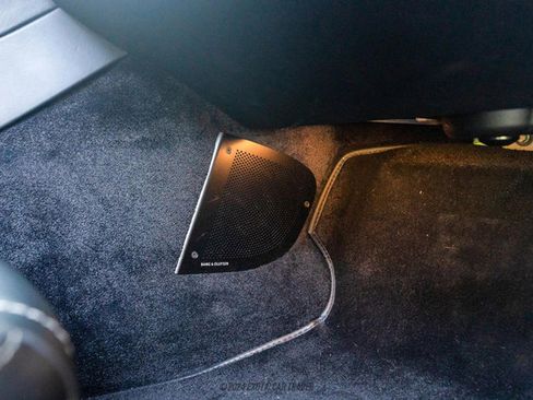 Used 2014 Aston Martin Vanquish Coupe image 28