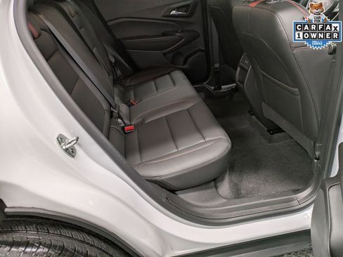 Used 2025 Chevrolet Trax RS w/ Driver Confidence Package FWD image 27