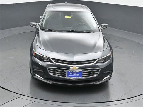 Used 2018 Chevrolet Malibu Premier w/ Premier Sun and Wheel Package image 44