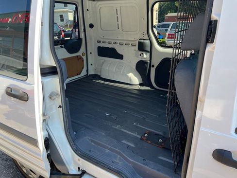 Used 2013 Ford Transit Connect XLT FWD image 13