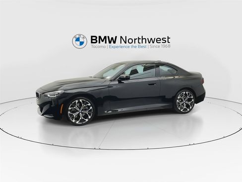 New 2026 BMW 230i xDrive Coupe w/ Convenience Package AWD/4WD image 10