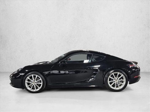 Used 2018 Porsche 718 Cayman image 8