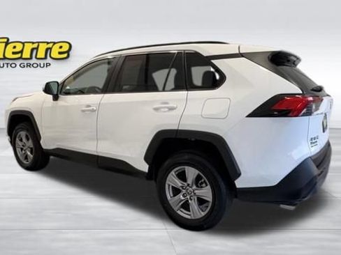 Used 2025 Toyota RAV4 XLE FWD image 2
