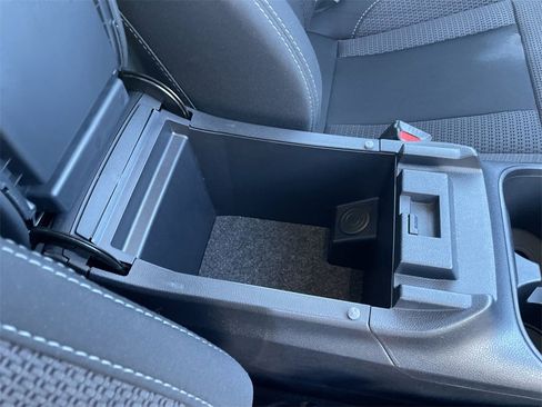 Used 2025 Subaru Outback image 29