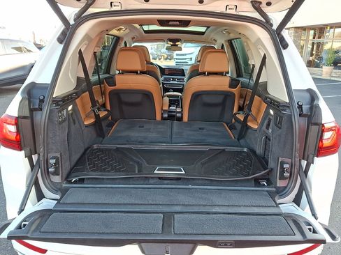 Used 2020 BMW X7 xDrive40i w/ Premium Package image 29