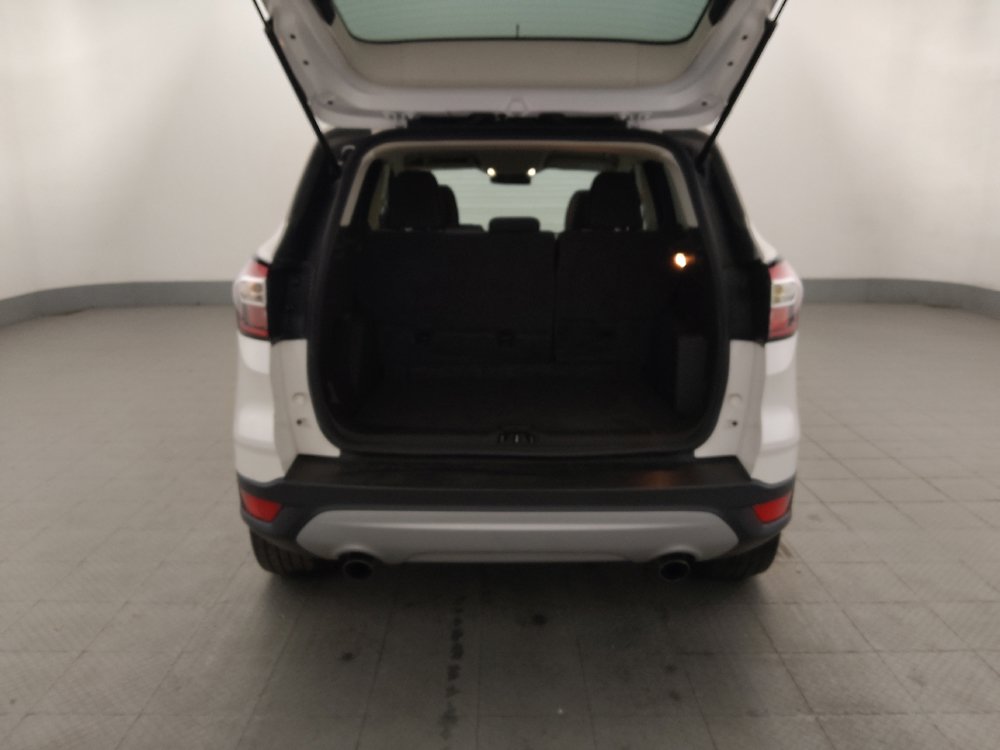 Used 2017 Ford Escape SE AWD/4WD image 29