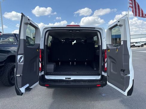 Used 2023 Ford Transit 350 XLT RWD image 24