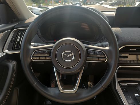 Used 2024 MAZDA CX-90 Plug-In Hybrid w/ Premium Pkg AWD/4WD image 21