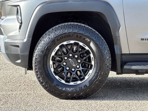 New 2026 Chevrolet Silverado EV Trail Boss image 24