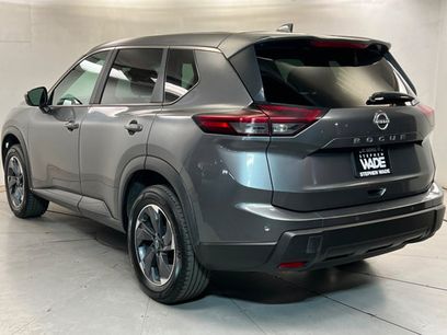 Used 2025 Nissan Rogue SV