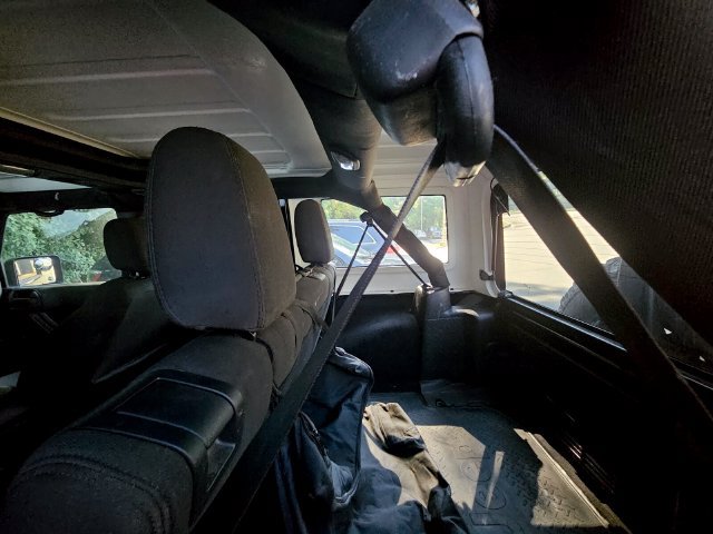 Used 2016 Jeep Wrangler Unlimited Sport AWD/4WD image 9
