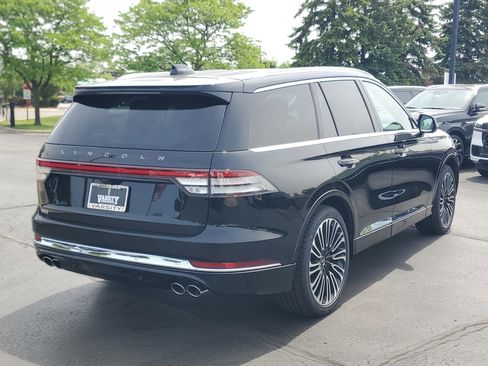 New 2026 Lincoln Aviator Black Label w/ Dynamic Handling Package AWD/4WD image 4