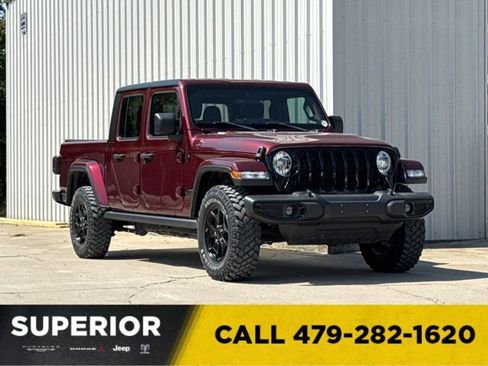 Used 2022 Jeep Gladiator Sport AWD/4WD image 1