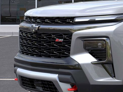 New 2026 Chevrolet Traverse Z71 w/ Driver Confidence Package image 13