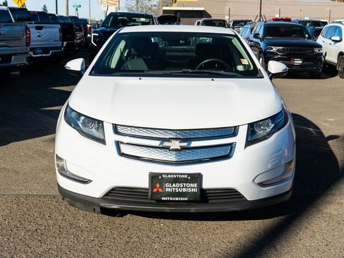 Used 2015 Chevrolet Volt Premium w/ Premium Trim Package image 2