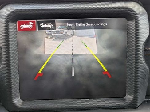 Used 2021 Jeep Wrangler Unlimited Sahara AWD/4WD image 21
