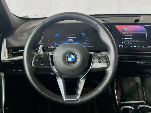 Used 2025 BMW X2 xDrive28i w/ Convenience Package image 18