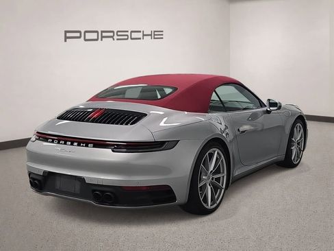 Certified 2022 Porsche 911 Carrera image 7