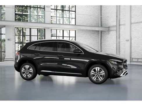 Used 2026 Mercedes-Benz GLA 250 image 13